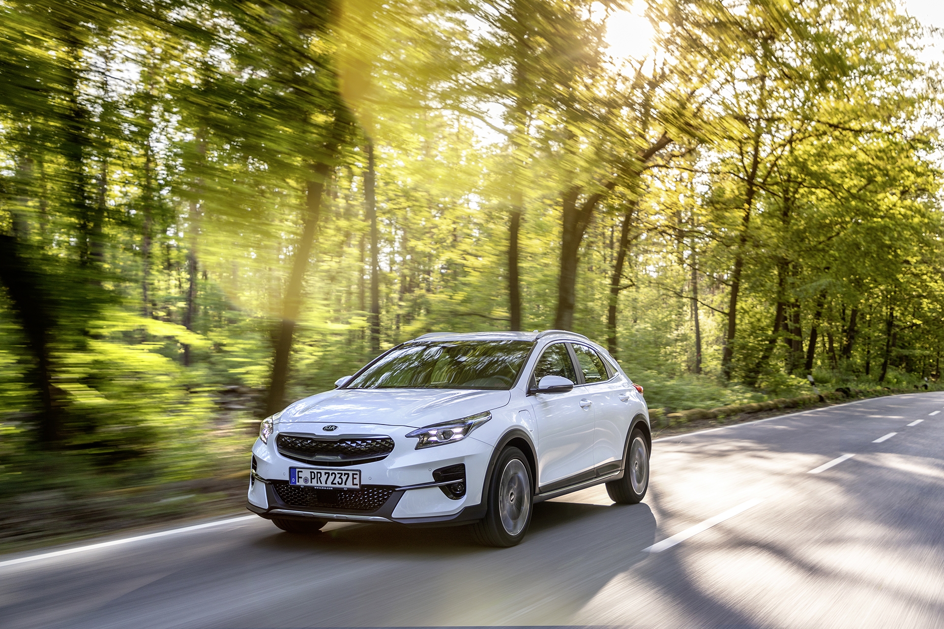 XCeed-PHEV-1